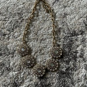 CRYSTAL STATEMENT NECKLACE